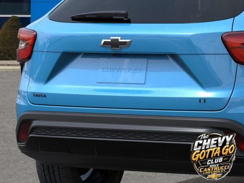 New 2026 Chevrolet Trax LT w/ Driver Confidence Package FWD image 14