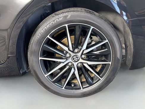 Used 2023 Toyota Camry SE FWD image 36