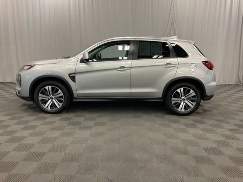 Used 2024 Mitsubishi Outlander Sport ES AWD/4WD image 18