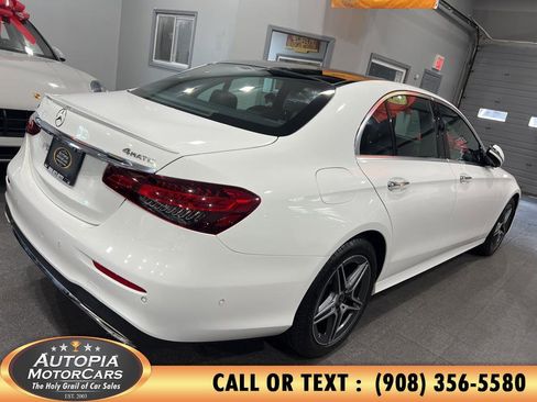 Used 2022 Mercedes-Benz E 350 4MATIC Sedan image 7