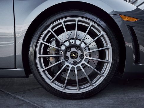 Used 2013 Lamborghini Gallardo LP 550-2 image 27