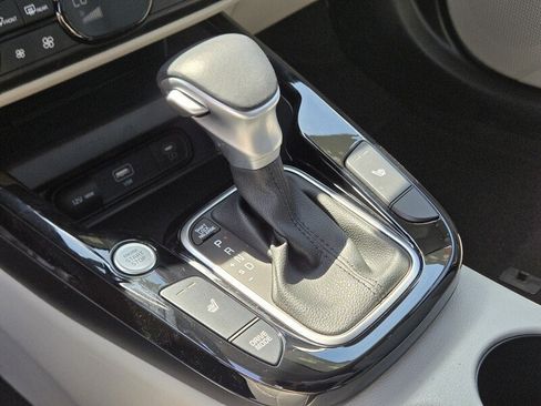 Certified 2025 Kia Soul EX FWD image 23