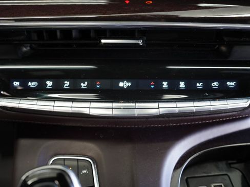 Used 2021 Cadillac Escalade Sport Platinum AWD/4WD image 21