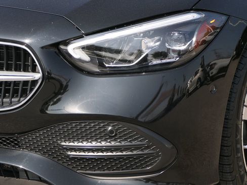 Used 2024 Mercedes-Benz C 300 Sedan image 8