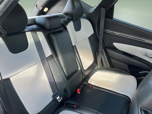 Used 2022 Hyundai Tucson SEL w/ Convenience Package image 17