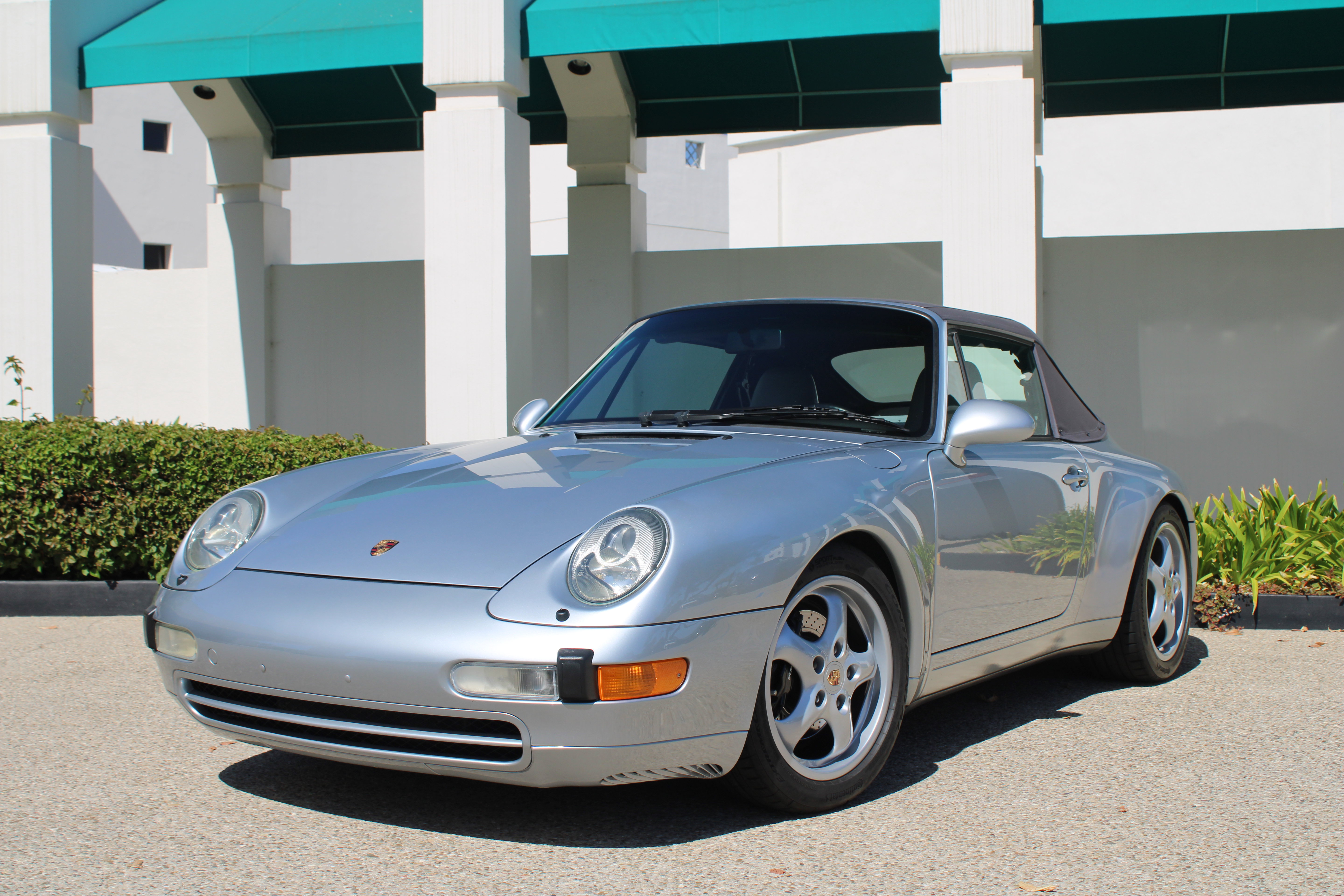 Used 1996 Porsche 911 Carrera RWD image 1
