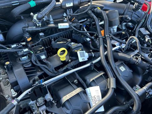 Used 2024 Ford Maverick XLT w/ Equipment Group 300A Standard image 31