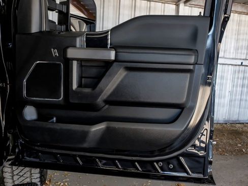 Used 2020 Ford F250 Platinum w/ FX4 Off-Road Package image 46