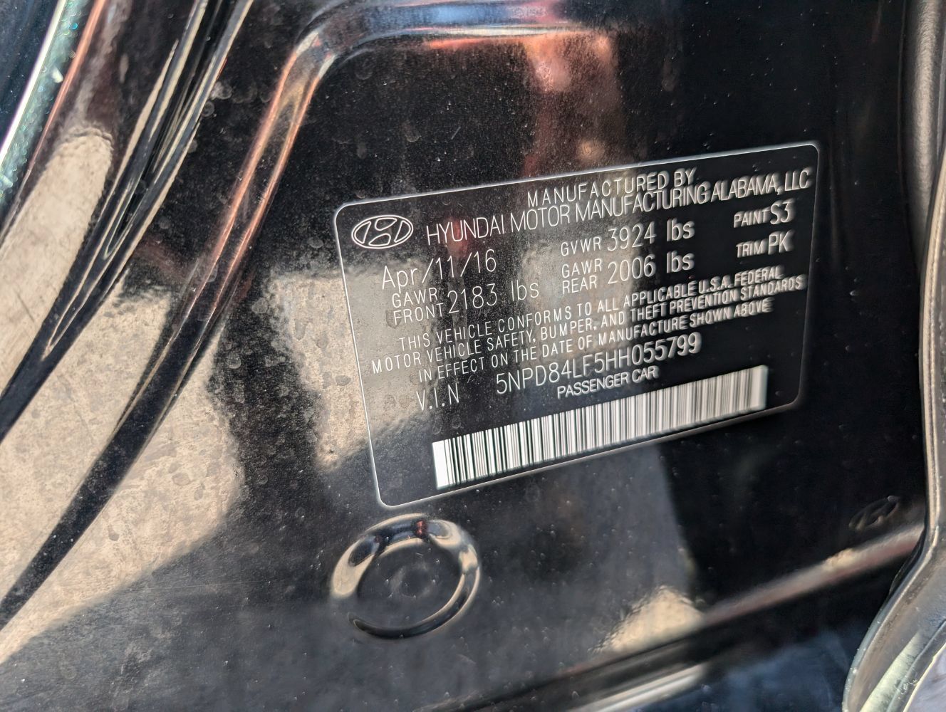 Used 2017 Hyundai Elantra Limited FWD image 25