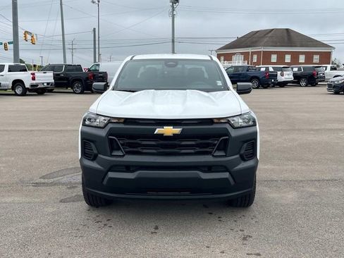 New 2025 Chevrolet Colorado W/T w/ WT Custom Package image 9