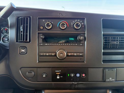 Used 2023 Chevrolet Express 2500 w/ Driver Convenience Package image 14