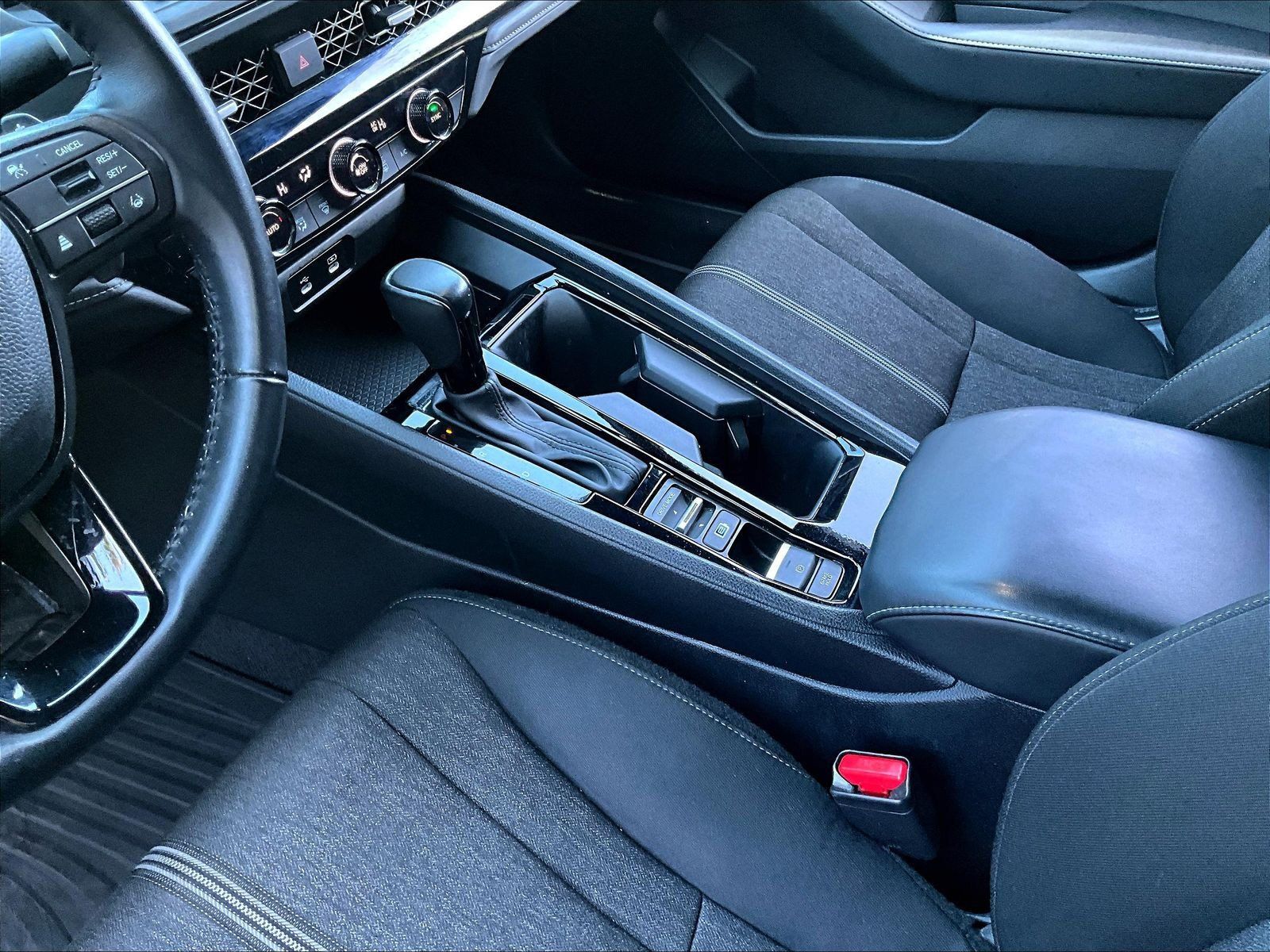 Certified 2024 Honda Accord Sport image 17