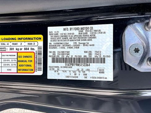 Used 2021 Ford Mustang GT Premium w/ Equipment Group 401A RWD image 37