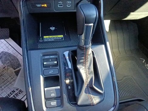 Used 2025 Honda CR-V Sport-L image 23
