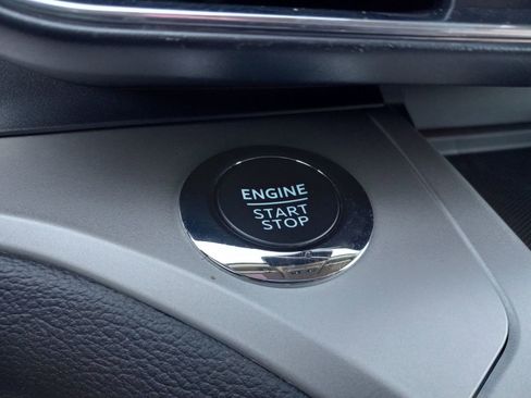 Used 2023 Ford Explorer XLT w/ Equipment Group 202A image 25