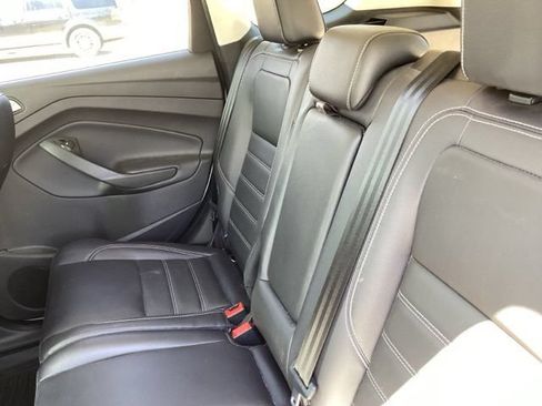 Used 2018 Ford Escape SEL w/ Ford Safe & Smart Package FWD image 18