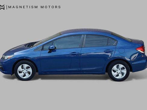 Used 2013 Honda Civic LX image 3