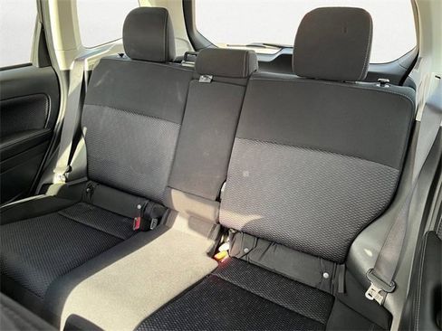 Used 2018 Subaru Forester 2.5i Premium w/ All-Weather Package image 14