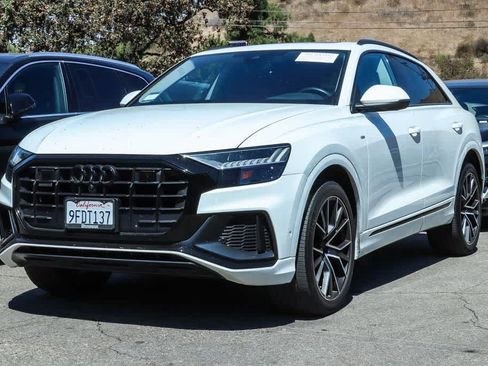 Used 2023 Audi Q8 Premium Plus w/ Premium Plus Package AWD/4WD image 1