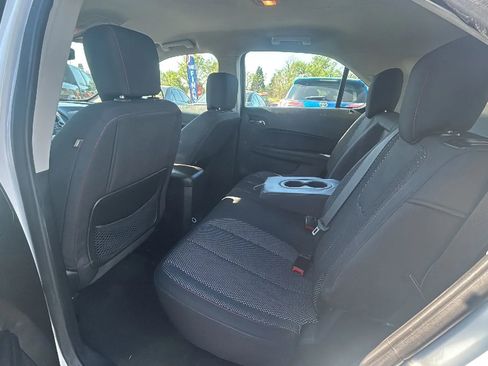 Used 2017 Chevrolet Equinox LS image 5