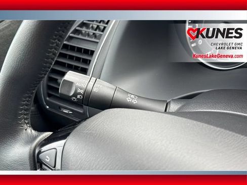 Used 2022 Nissan Armada SV w/ SV Appearance Package AWD/4WD image 45