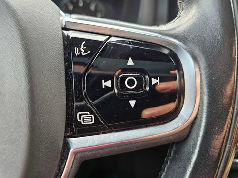 Used 2021 Volvo XC60 T5 Inscription w/ Protection Package Premier image 32