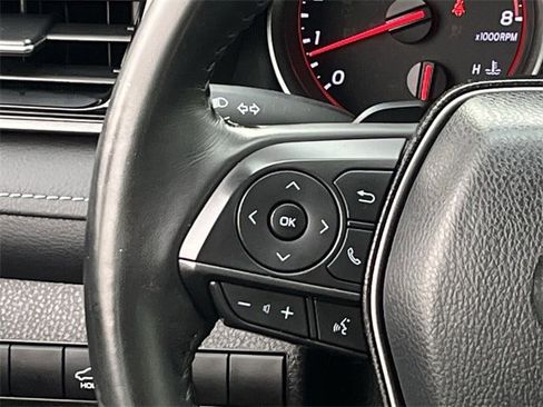 Used 2022 Toyota Camry XSE image 14