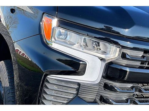 Used 2024 Chevrolet Silverado 1500 LT Trail Boss AWD/4WD image 28