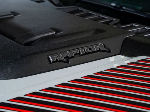 Used 2024 Ford F150 Raptor AWD/4WD image 19