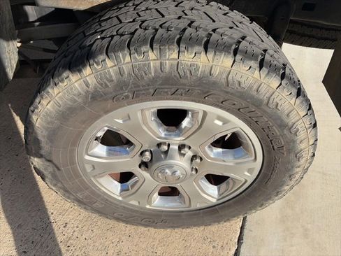 Used 2016 RAM 2500 Laramie image 7