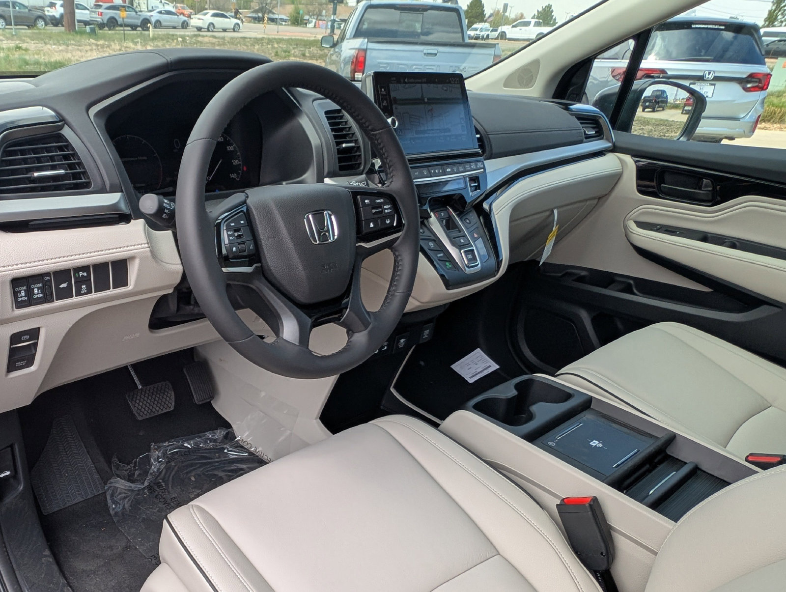 New 2027 Honda Odyssey Touring image 7