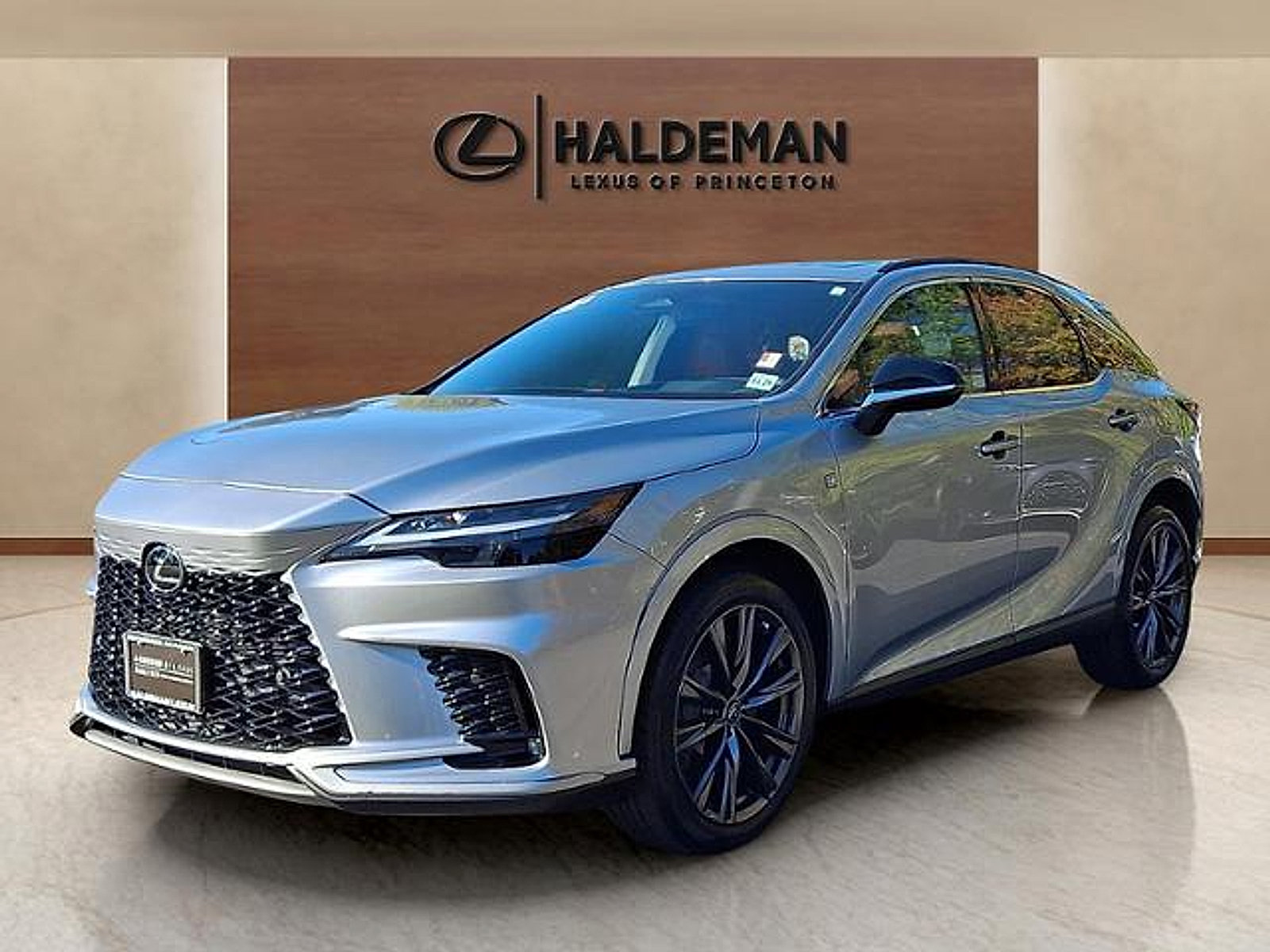Certified 2023 Lexus RX 350 F Sport w/ Accessory Package AWD/4WD image 3
