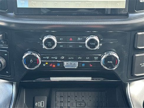 New 2025 Ford F150 Platinum w/ Equipment Group 702A High image 24