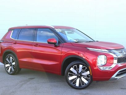 Used 2025 Mitsubishi Outlander SEL