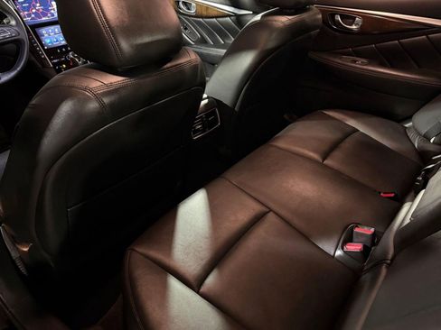 Used 2018 INFINITI Q50 Luxe w/ Essential Package (3.0T Luxe) AWD/4WD image 22