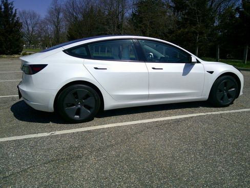 Used 2021 Tesla Model 3 Long Range image 15