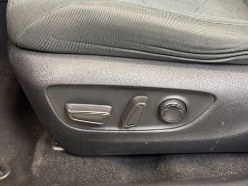 Used 2023 Toyota RAV4 XLE w/ XLE Grade Weather Package AWD/4WD image 10