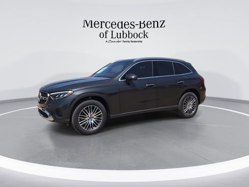New 2025 Mercedes-Benz GLC 300 image 5
