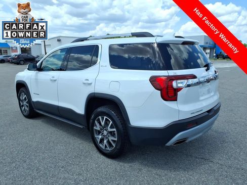 Used 2023 GMC Acadia SLE w/ Driver Convenience Package FWD image 3