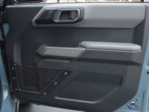 Used 2023 Ford Bronco Black Diamond image 40