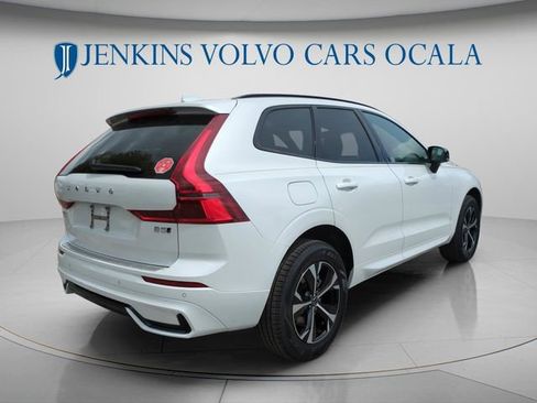 New 2026 Volvo XC60 B5 Core AWD/4WD image 3