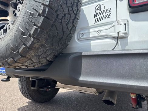 Used 2022 Jeep Wrangler Unlimited Sport image 14