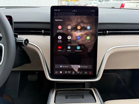 New 2025 Volvo EX90 Ultra image 18