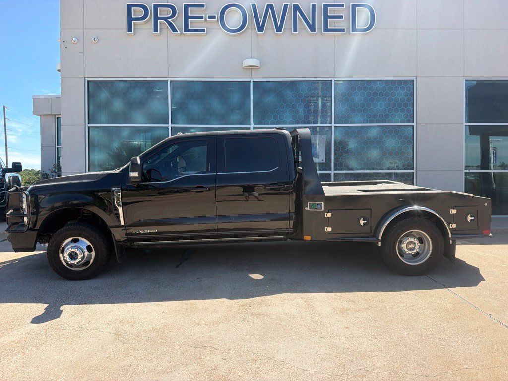 Used 2024 Ford F350 King Ranch w/ FX4 Off-Road Package AWD/4WD image 1