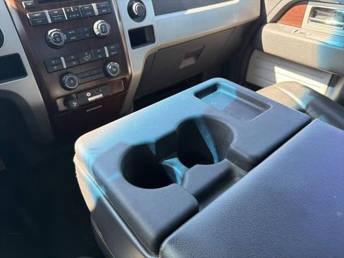 Used 2012 Ford F150 Lariat w/ Lariat Chrome Pkg image 19