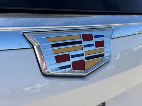 Used 2024 Cadillac Escalade Premium Luxury w/ Touring Package AWD/4WD image 20