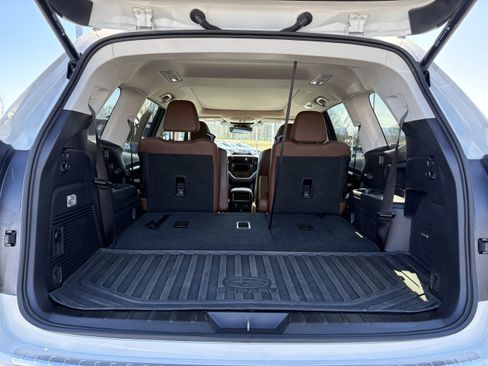 Certified 2024 Subaru Ascent Touring image 12
