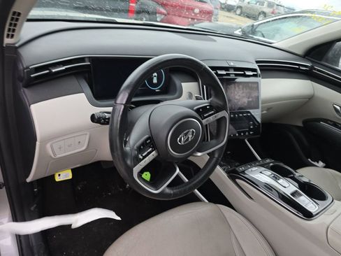 Used 2024 Hyundai Tucson Limited image 12