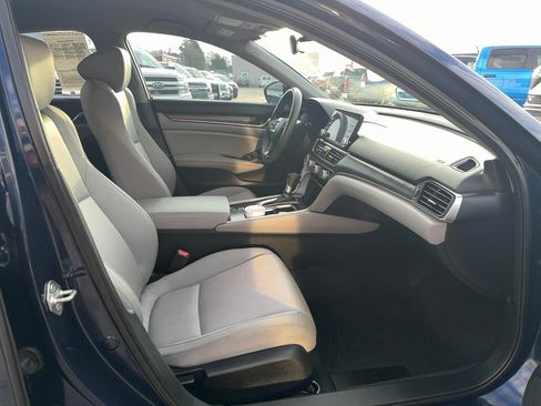 Used 2019 Honda Accord LX image 22