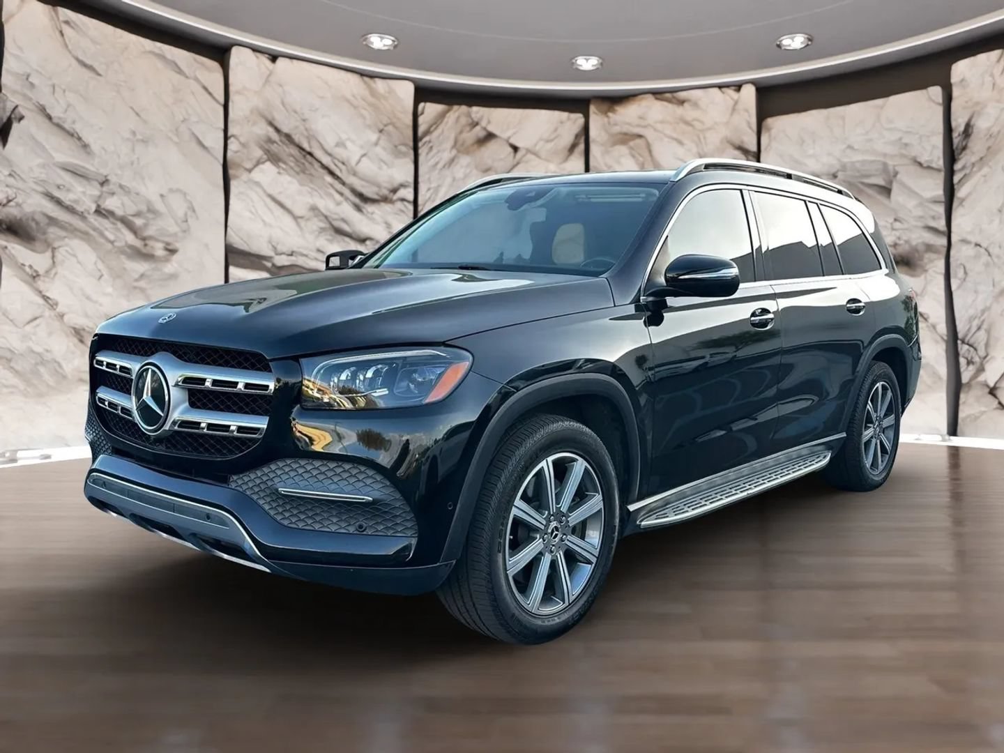 Used 2020 Mercedes-Benz GLS 450 4MATIC image 4